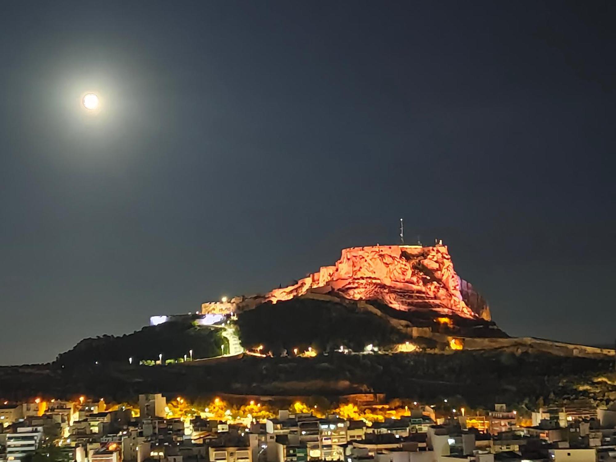 Apartmán La Casa Tranquila Y Limpia Alicante Exteriér fotografie